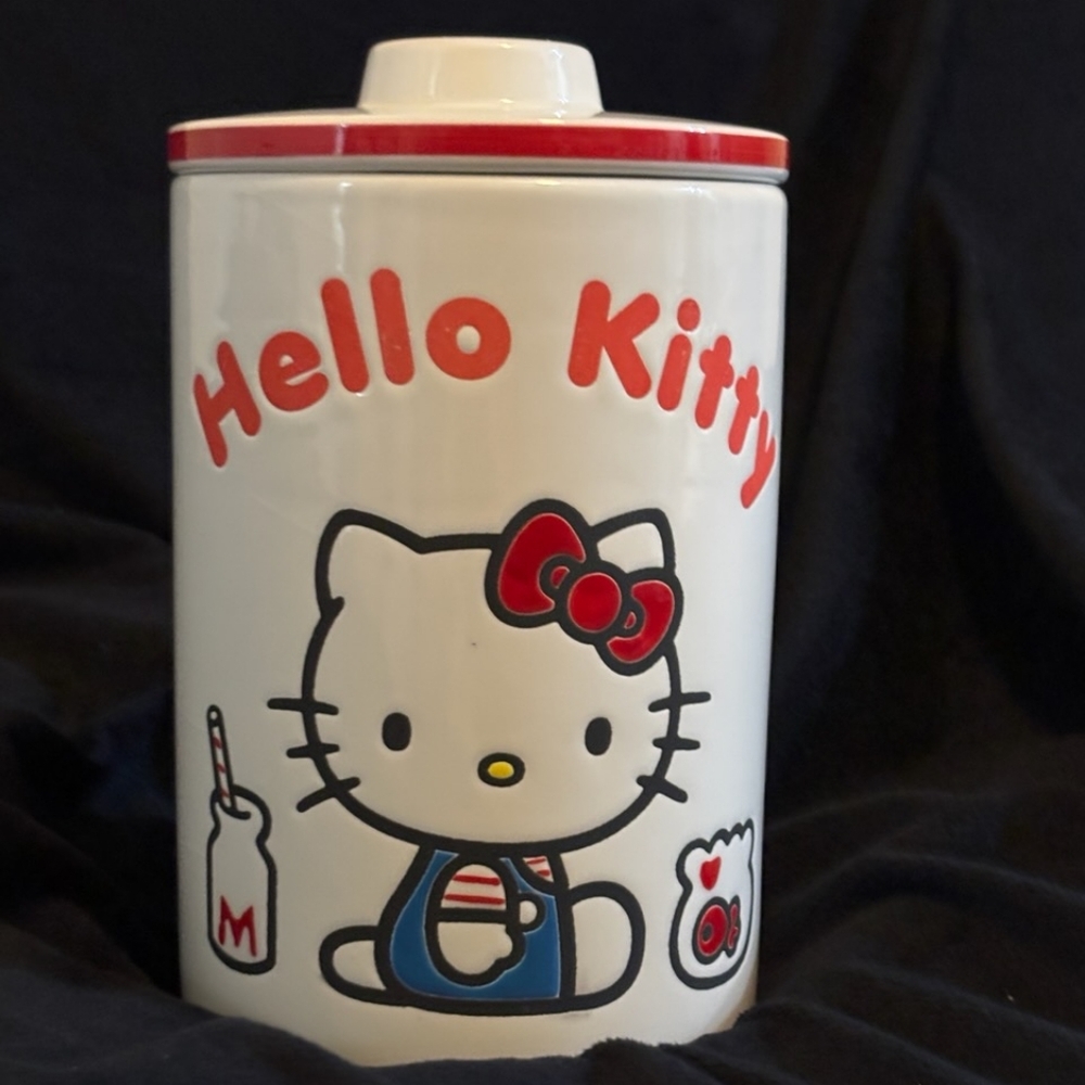 Hello Kitty Ceramic Cookie Jar NWT